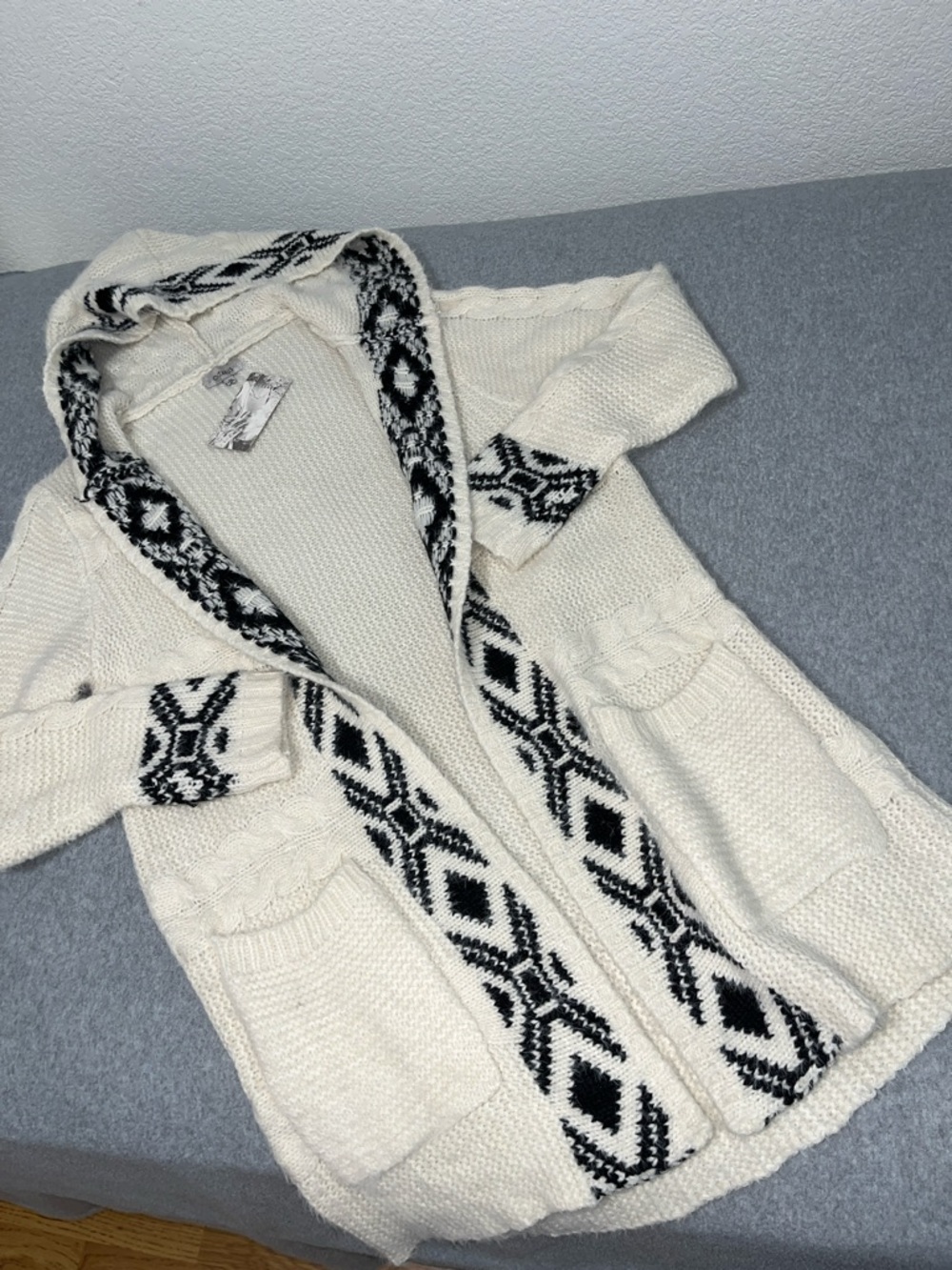 Boho Hooded Cardigan Sweater Womens Medium Longline Ivory Cozy Beach Coverup